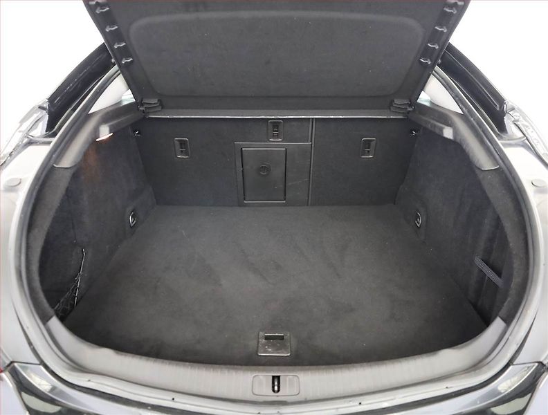 Opel Insignia (2017) 2.0 CDTI, 4X4, Automat - fotka 14 z 15