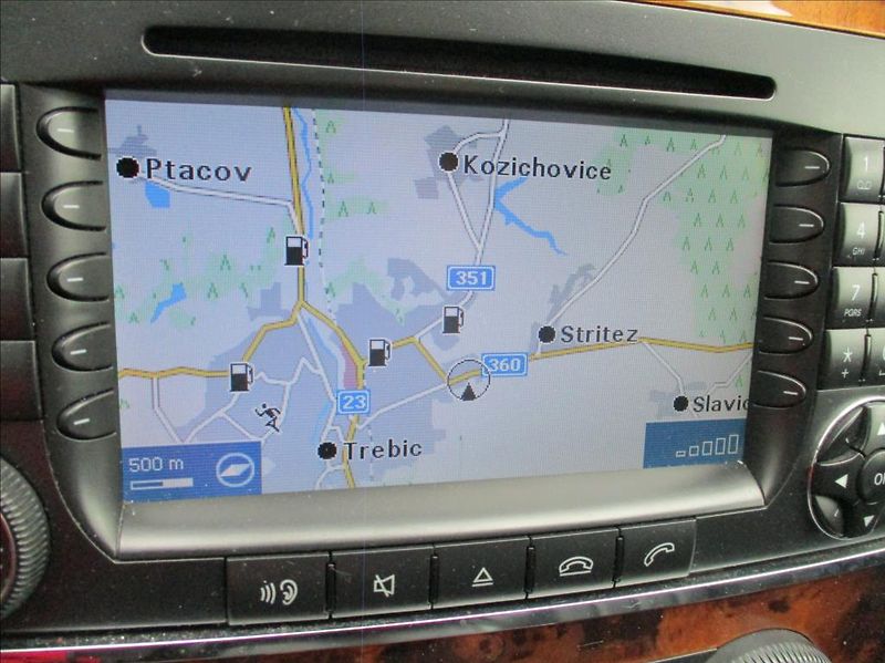Mercedes-Benz Třídy R 3,0 320CDI, AMG, 4MATIC, DPH, - fotka 23 z 49