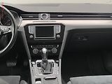Volkswagen Passat (2017) 2.0TDi 4x4, ČR, Highline, DSG - náhled 9