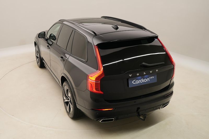 Volvo XC90 B5 AWD R-DESIGN REZERVACE - fotka 17 z 47