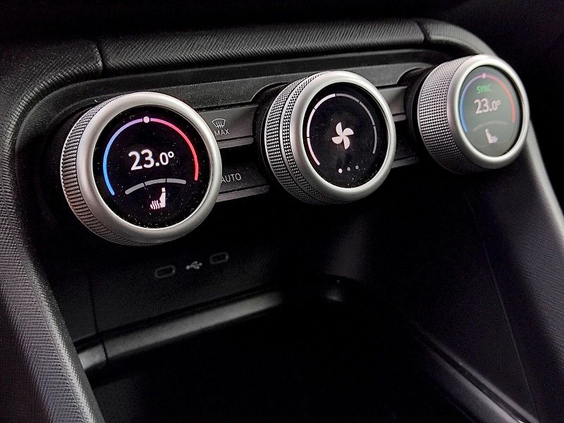 Škoda Kodiaq (2025) Selection 1,5 Tsi 110 Kw DSG - fotka 23 z 39