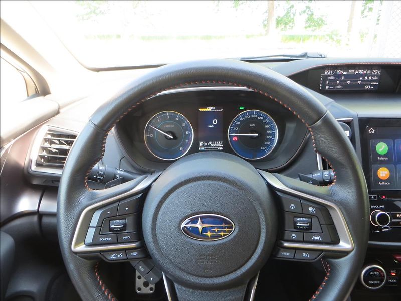 Subaru XV 2,0 i Executive ES Lineartroni - fotka 25 z 40