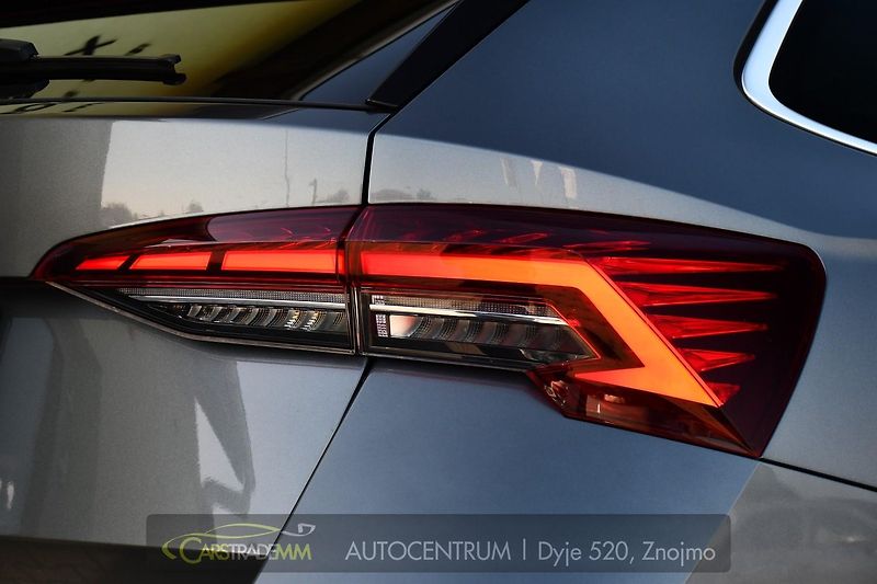 Škoda Octavia 2.0TDi Top Selection DSG ACC  - fotka 55 z 55