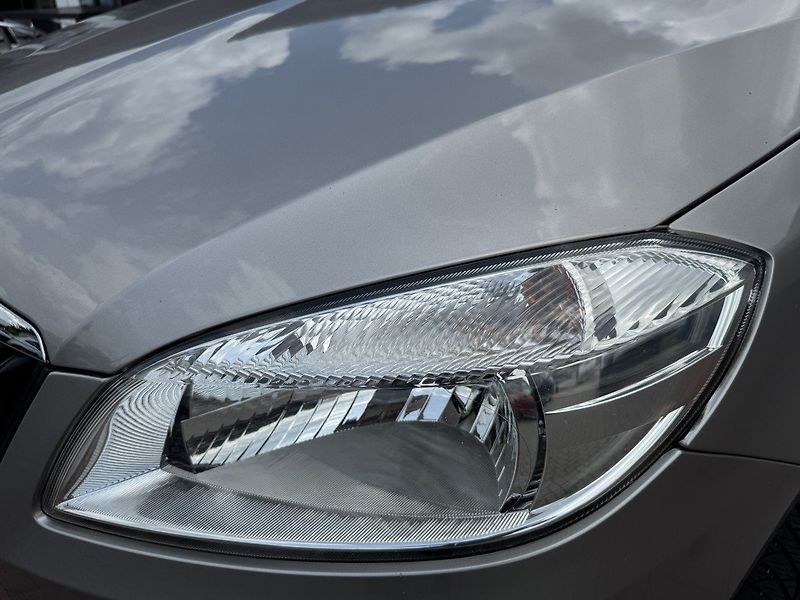 Škoda Fabia (2014) 1.2HTP Active Klima Tažné Z. - fotka 33 z 49