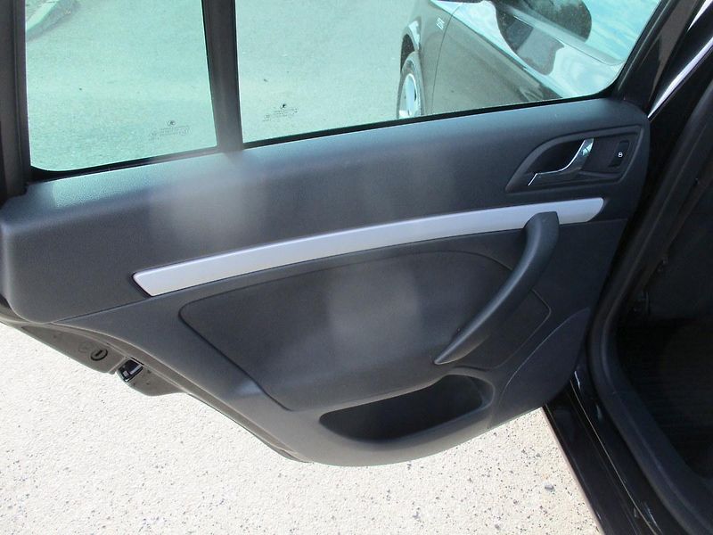 Škoda Octavia 1.2 TSi*TAŽNÉ*L+Z PNEU*VÝHŘEV - fotka 35 z 43
