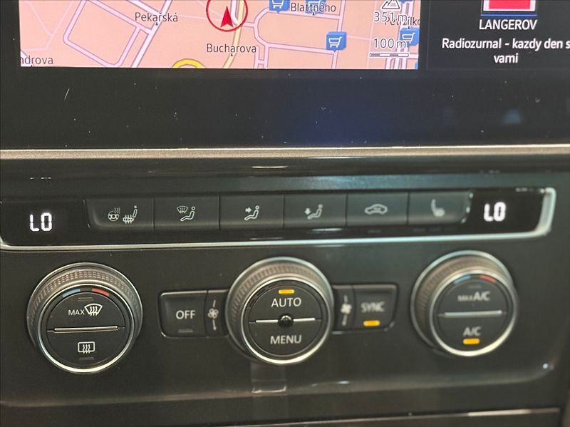 Volkswagen Golf Variant 2,0 TDI Alltrack 4M AT  VIII - fotka 11 z 18