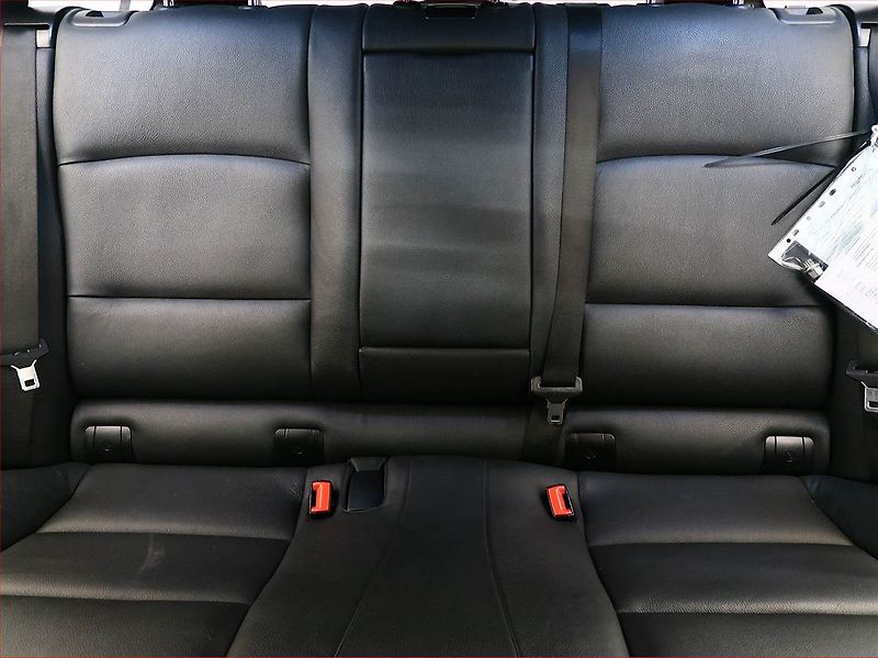 BMW Řada 5 (2015) 530d xDrive, 4X4, Automat - fotka 10 z 21