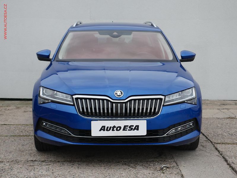 Škoda Superb (2022) 2.0 TDi 4x4, ČR, Style, DSG - fotka 2 z 21