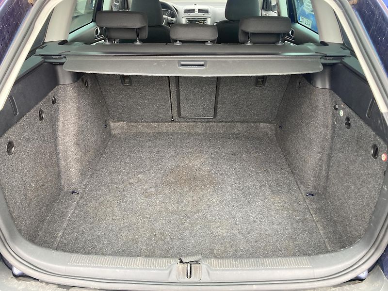 Škoda Octavia (2011) 2.0 TDi Scout bez koroze - fotka 17 z 22