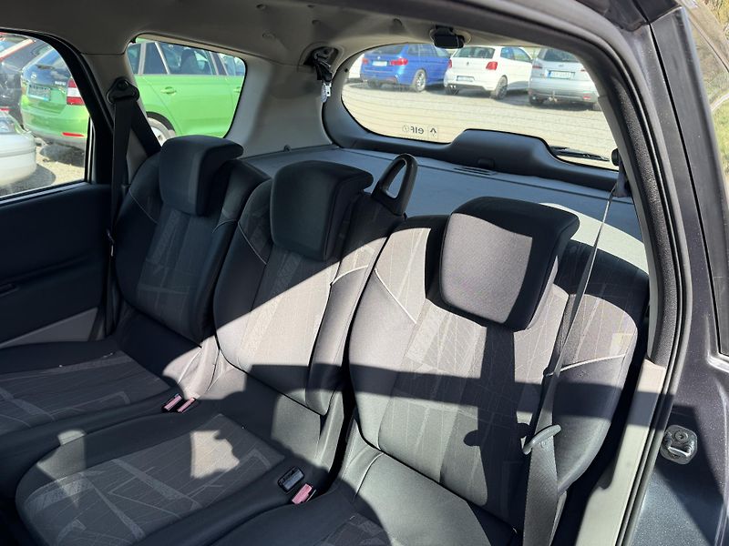 Renault Grand Scénic 1.9DCi 7 MIST - fotka 11 z 20