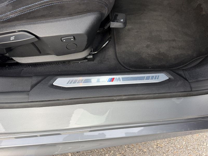 BMW Řada 2 Gran Coupe 220i 131kW MSPORT - fotka 19 z 24