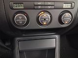 Volkswagen Golf Plus (2007) 1.6, rezervace - náhled 13