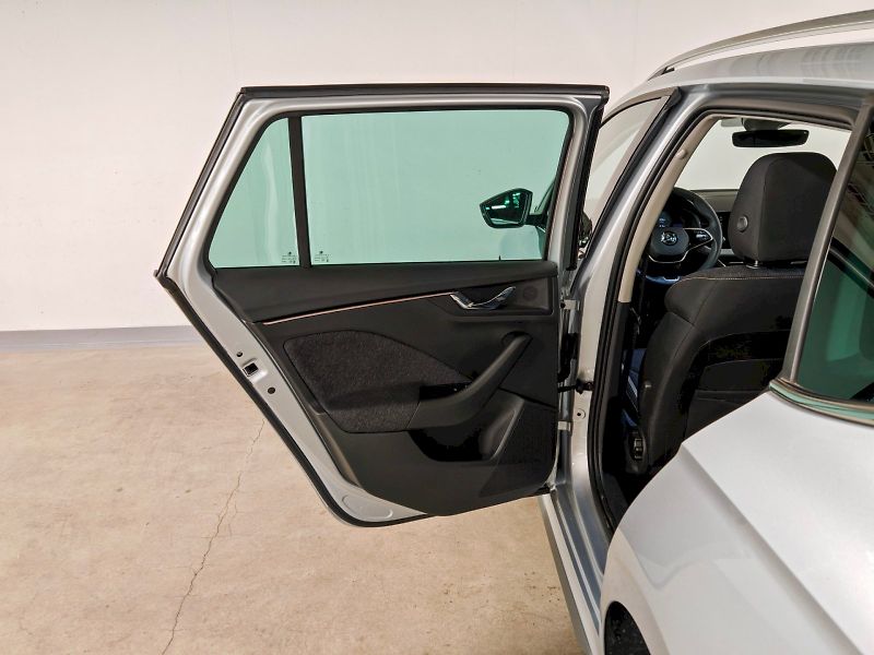 Škoda Kamiq (2024) 1.0 TSI 85 kW DSG Top Selectio - fotka 23 z 29