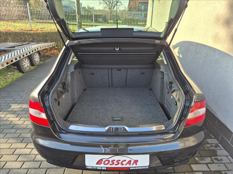 Škoda Superb 3,6 FSi V6 DSG 4x4 106Tis.Km!! - fotka 15 z 30