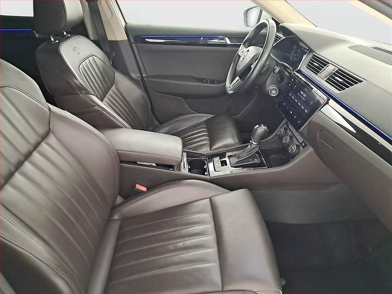Škoda Superb (2016) Laurin&Klement 2.0 TDI - fotka 9 z 30