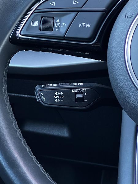 Audi A3 35TFSI 110kW Aut S-Line DPH TZ - fotka 10 z 23