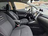 Toyota Verso 1.8-2+3SEDAD.NÍZKÉ KM-TOP STAV - náhled 25