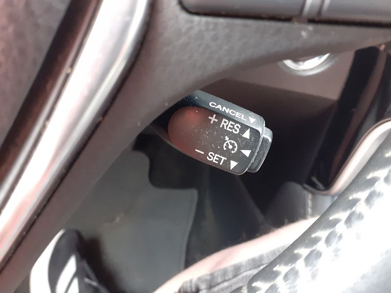 Toyota Auris (2018) 1.6 i Valvematic  AUTOMAT - fotka 11 z 42