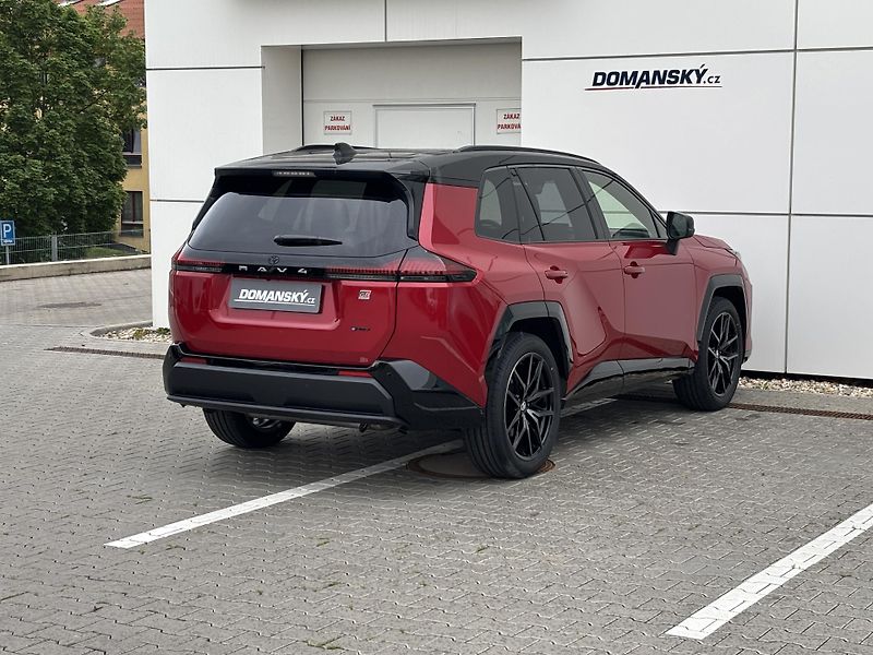Toyota RAV4 (2026) GR SPORT 2,5 HEV 4X4 AT - fotka 3 z 14