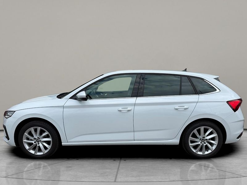 Škoda Scala Top Selection 1.5 TSI 110kw - fotka 3 z 24