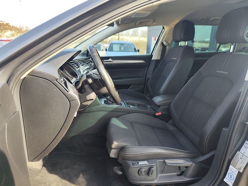 Volkswagen Passat 2.0 Bi-TDI/176kW Alltrack DSG - fotka 16 z 32