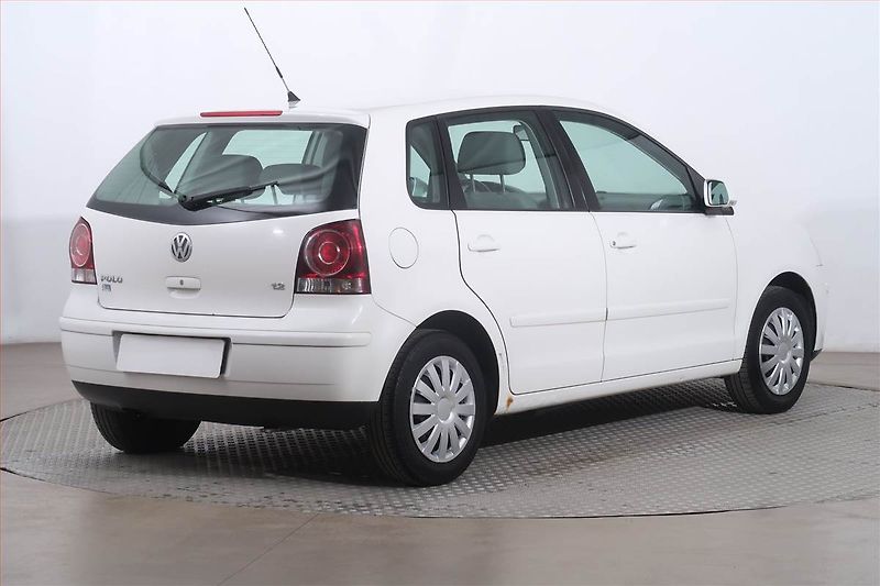 Volkswagen Polo (2008) 1.2 12V, rezervace - fotka 5 z 15