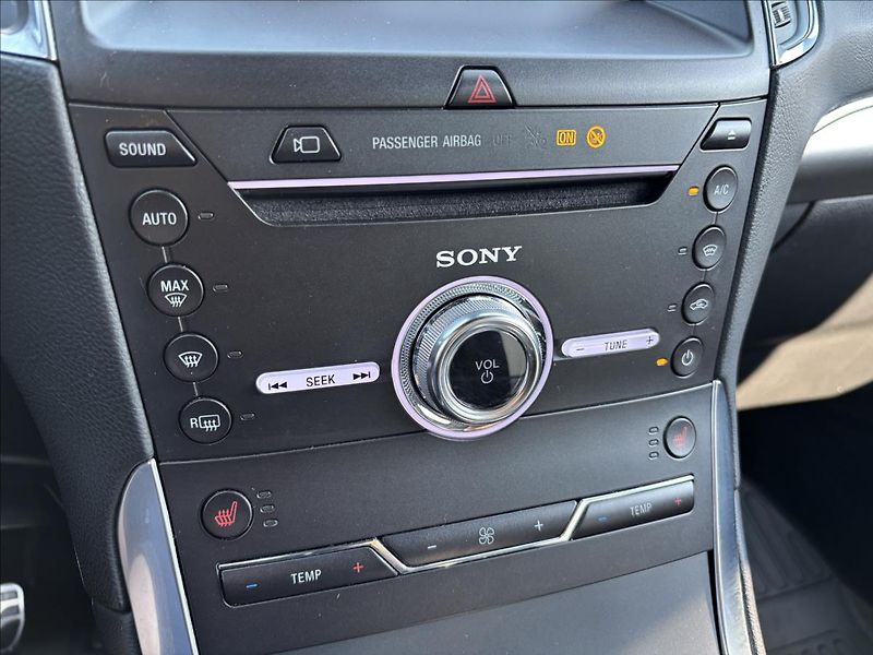 Ford S-MAX 2,5 HEV ST-Line 140kW - fotka 50 z 55