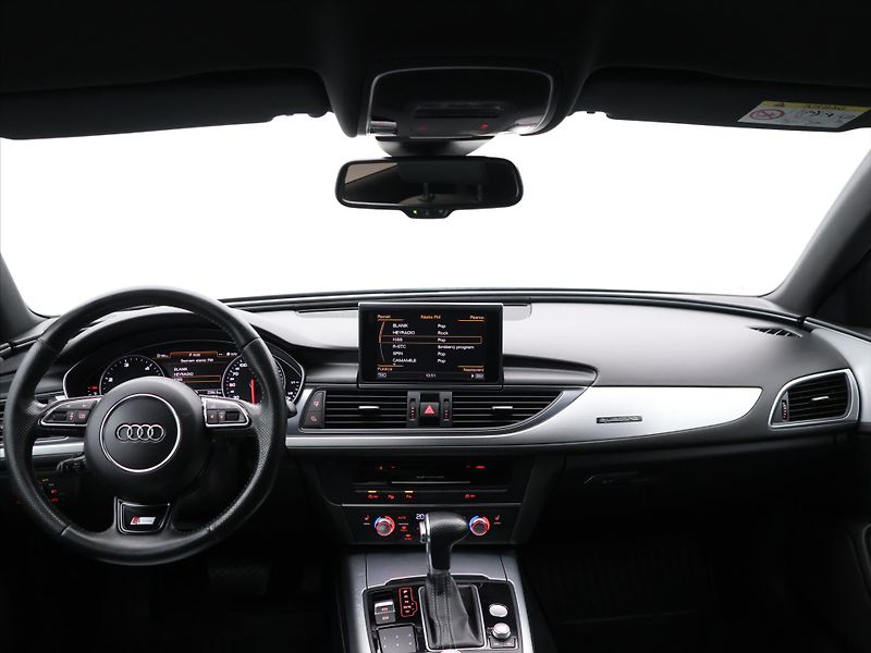 Audi A6 3,0 TDI quattro S-line Aut. - fotka 23 z 31