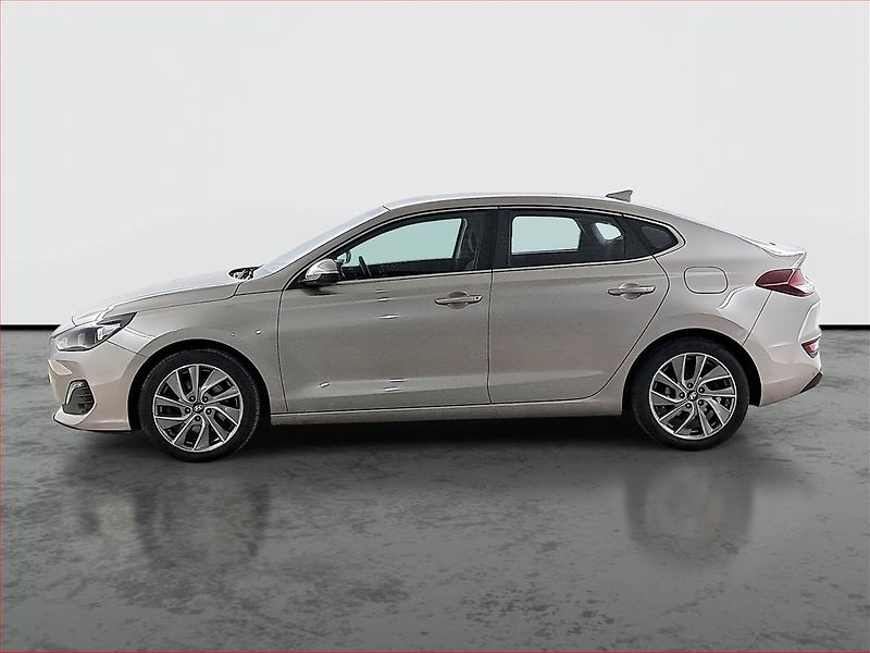 Hyundai i30 (2018) 1.0 T-GDI, Navi, Tempomat - fotka 3 z 21
