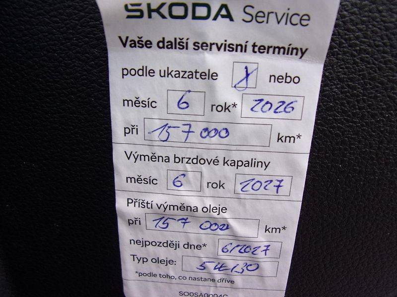 Škoda Octavia 1.6TDi81kW DPH ČR 1.MAJ. 2xKOL - fotka 16 z 23