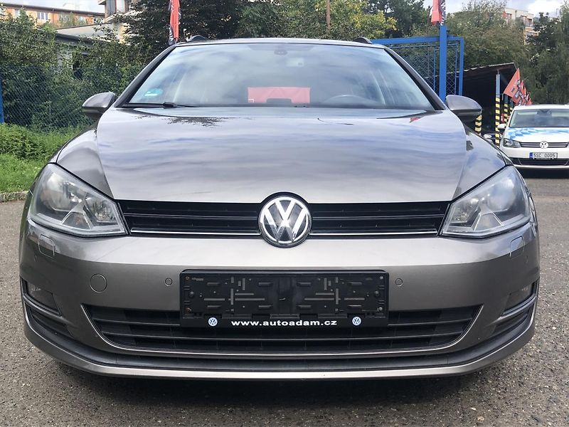 Volkswagen Golf Variant (2013) 1,6TDI DSG Comfortl. Nez. top. - fotka 11 z 65