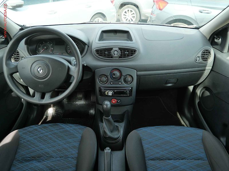 Renault Clio (2008) 1.2i, STK10/28 - fotka 8 z 16