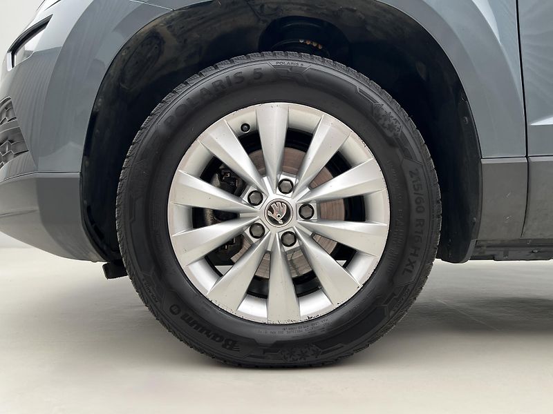 Škoda Karoq 1.5 TSI DRIVE AUT CZ - fotka 14 z 40