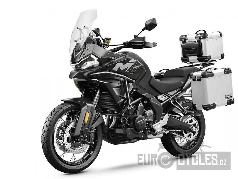 CFMOTO (2026) 700 MT Adventure - fotka 4 z 11