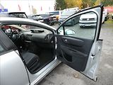Citroën C4 1,6 i 80kW 2x kola, serviska - náhled 16