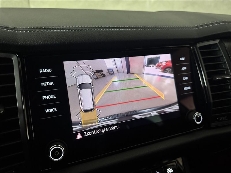 Škoda Kodiaq 2,0 TDi  DSG Sportline Virtual - fotka 40 z 50