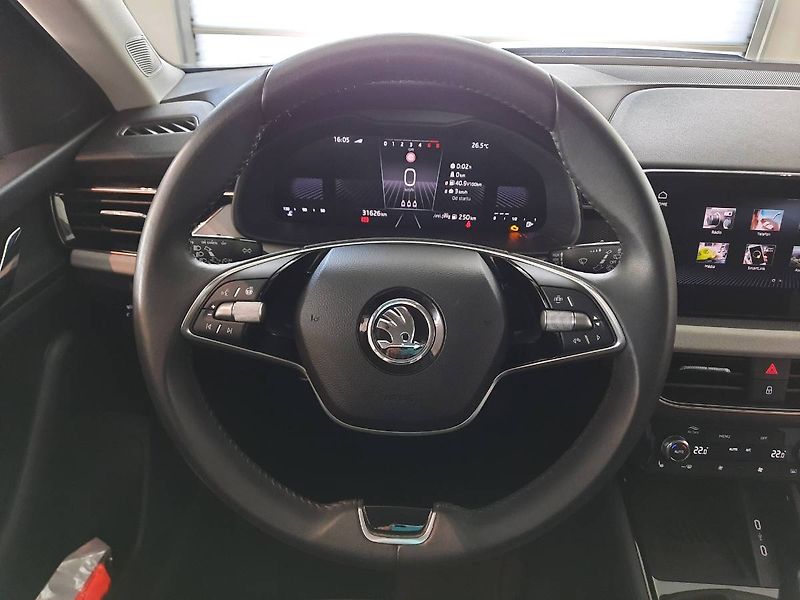 Škoda Kamiq (2024) 1.0 TSI (85kW/115k) Top Select - fotka 10 z 24