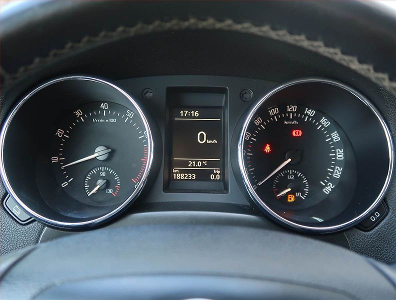 Škoda Yeti (2011) Ambition Plus 1.2 TSI - fotka 11 z 15