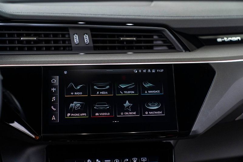 Audi e-tron 55 300kW SB BlackEd Taž ZÁRUKA - fotka 22 z 40