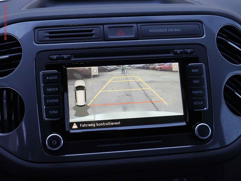 Volkswagen Tiguan (2013) 2.0 TDi 4x4, R-Line, bixen - fotka 12 z 18
