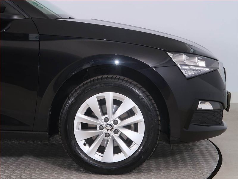 Škoda Scala (2024) Fresh 1.5 TSI, ČR,1.maj - fotka 15 z 24