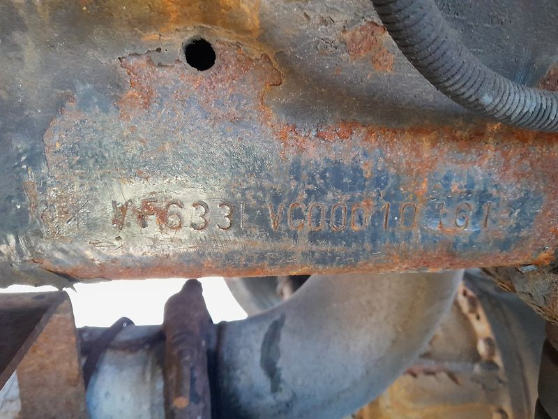 Renault 370.34 PR 6x6 - fotka 33 z 37