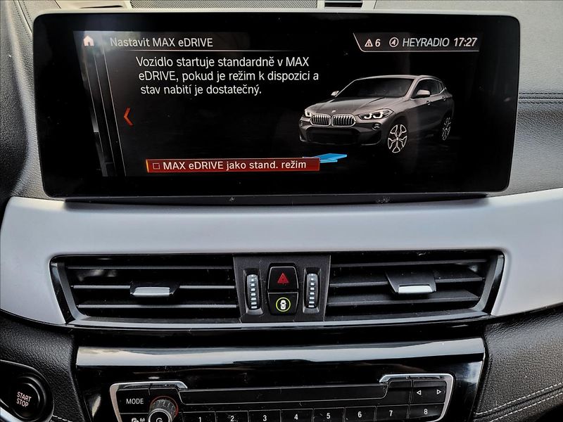 BMW X2 xDrive25e,4x4,navi,kůže - fotka 29 z 50