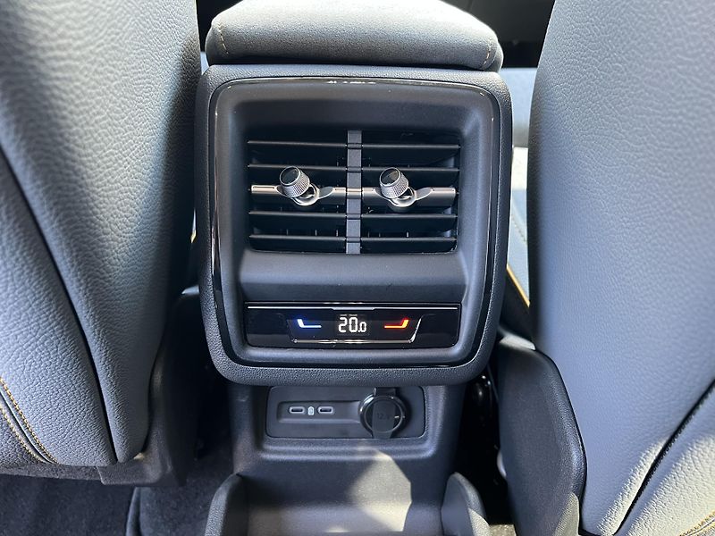 Škoda Kodiaq (2024) 2.0TDi*110Kw*NOVÉ* - fotka 42 z 55