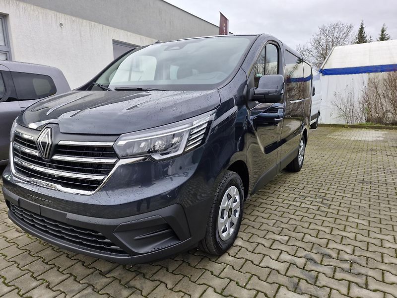 Renault Trafic (2026) L1 Equilibre 150k 9míst - fotka 4 z 20