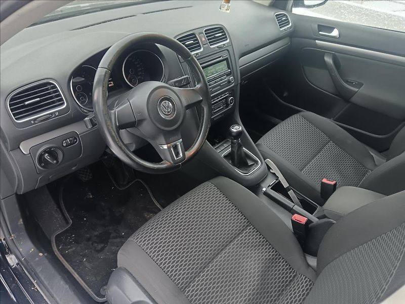 Volkswagen Golf Variant 1,6 TDi 4Motion  Trendline - fotka 18 z 20
