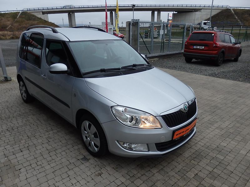 Škoda Roomster 1.2 TSI 63 kW ZÁLOHOVÁNO - fotka 3 z 15