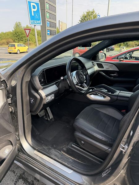Mercedes-Benz GLE (2020) - fotka 15 z 25