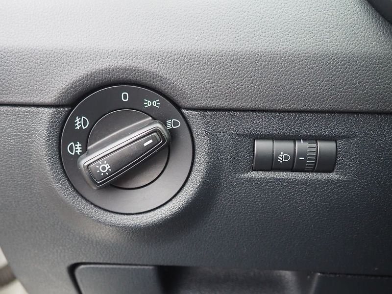 Škoda Octavia (2013) 1.6 TDI, Automat - fotka 21 z 31