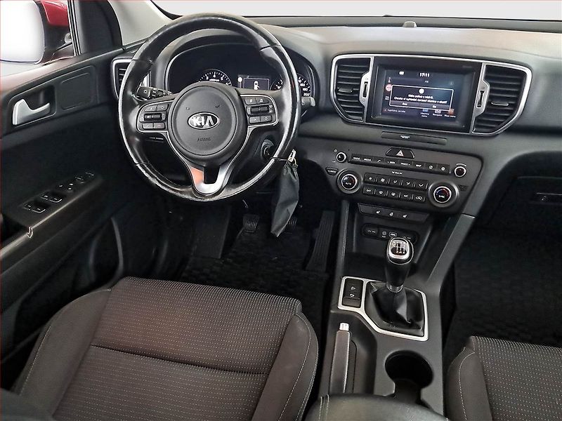 Kia Sportage (2017) 1.6 GDI, ČR,1.maj, Serv.kniha - fotka 7 z 25